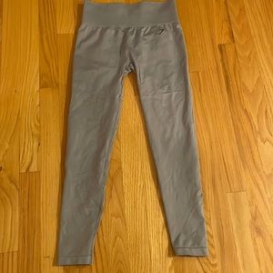 Gymshark size XS workout leggings in light purple